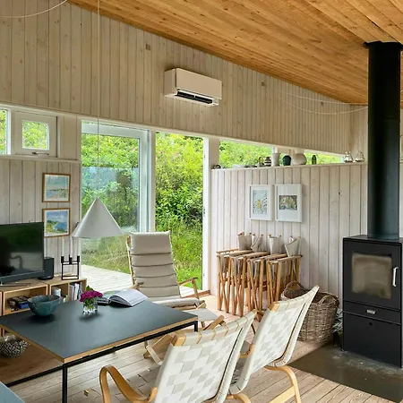 1980s Wooden House With Views Over Aarhus Bay