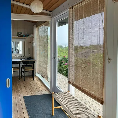 1980s Wooden House With Views Over Aarhus Bay Vakantiehuis Knebel